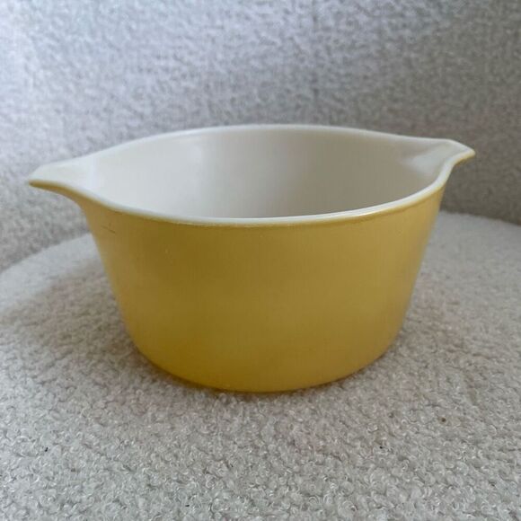 Pyrex Other - Vintage Pyrex Yellow Small 1Q 1 Quart Casserole 743